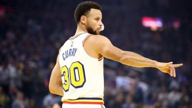 Stephen Curry regresó a las duelas