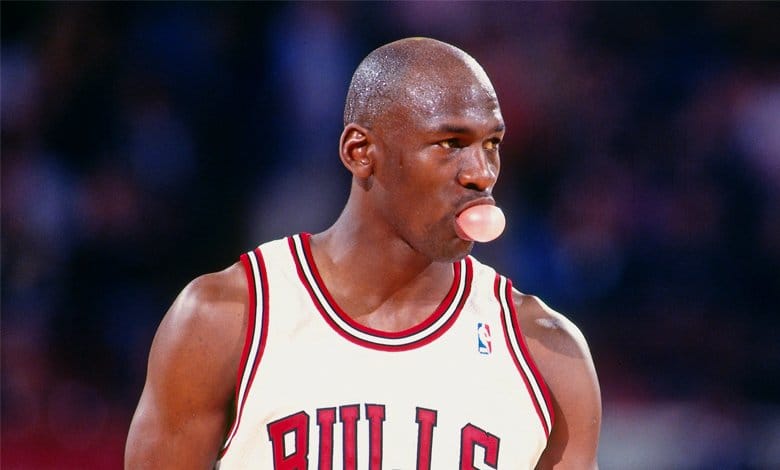 Michael Jordan traspasado a Dallas Mavericks