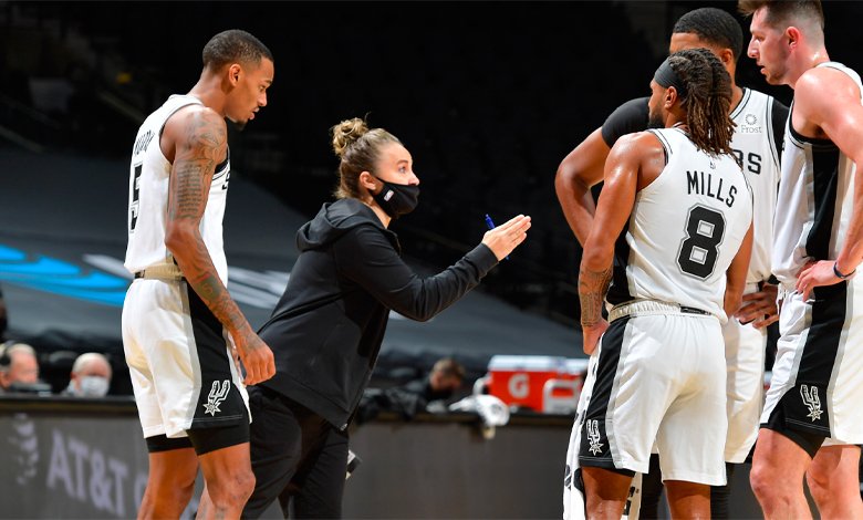 Becky Hammon primera entrenadora mujer NBA